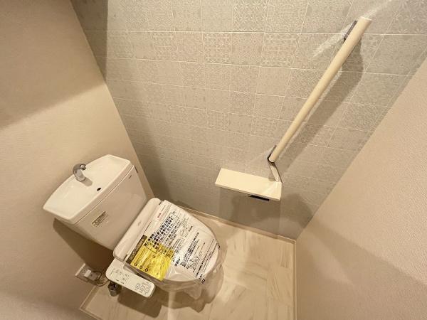 トイレ　ウォシュレット付きです！