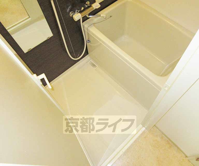 バス・シャワールーム　ゆったり広々！