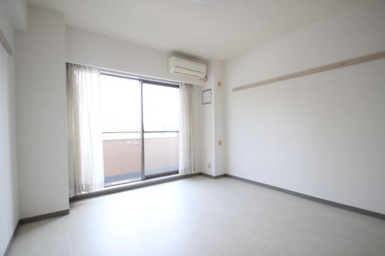 居室・リビング　※別号室の写真使用