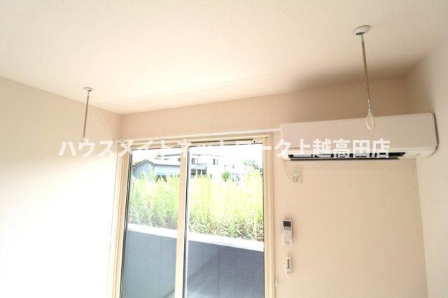 眺望　室内物干し受け