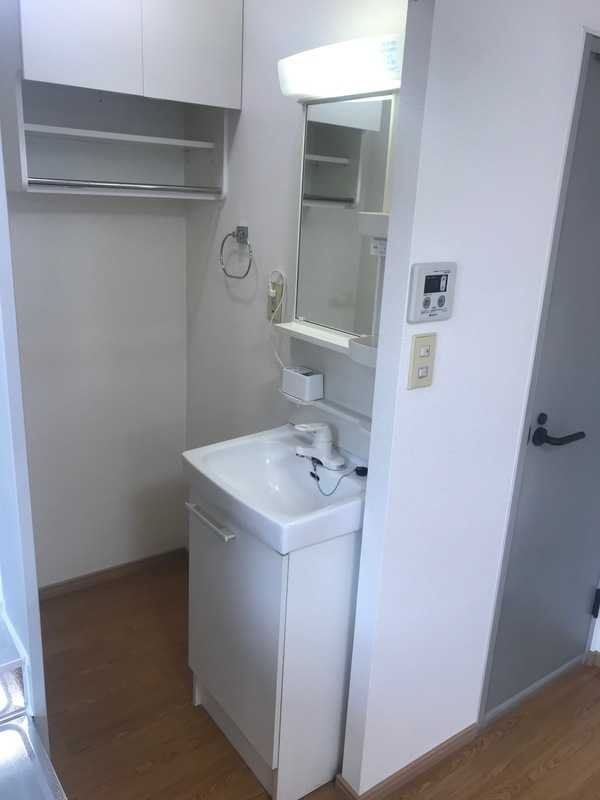 洗面設備　独立洗面台