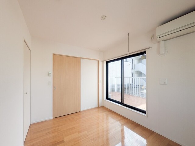 居室・リビング　洋室(1)