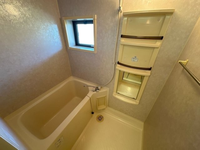 バス・シャワールーム　浴室