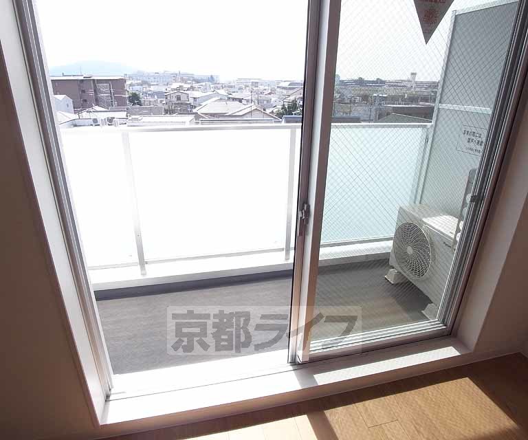 バルコニー　南向きで日当たり良好！