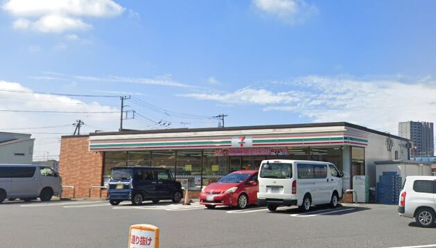 コンビニ　セブンイレブン北幕張店（コンビニ）まで737m