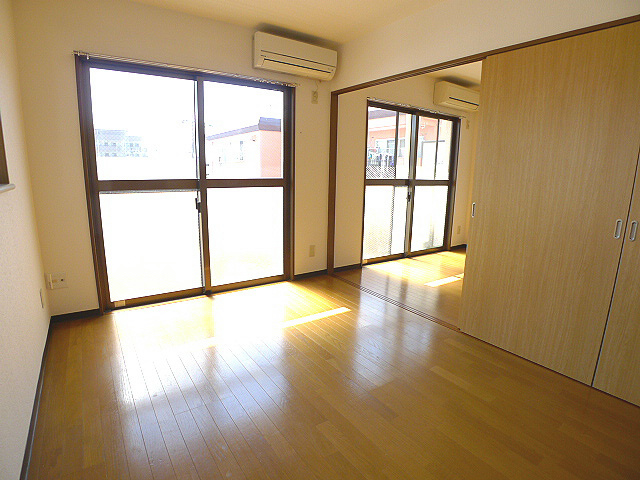 居室・リビング　洋室6帖