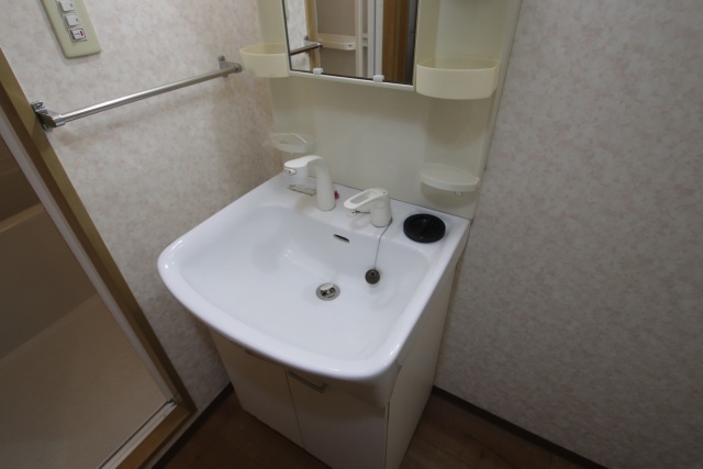 洗面設備　※別室の参考写真の為、現況優先です。