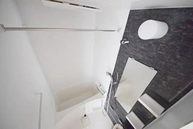 バス・シャワールーム　浴室