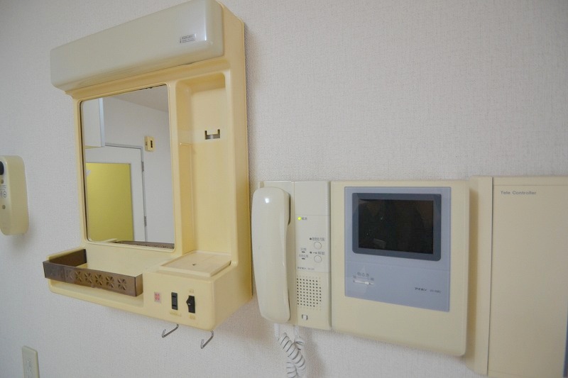 セキュリティ　モニター付インターフォン