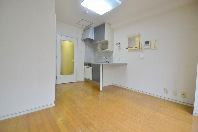 居室・リビング　キレイな室内♪