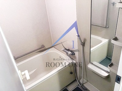 バス・シャワールーム　お風呂です。