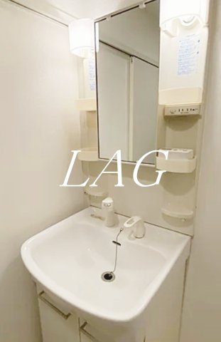 洗面設備　洗面台です。