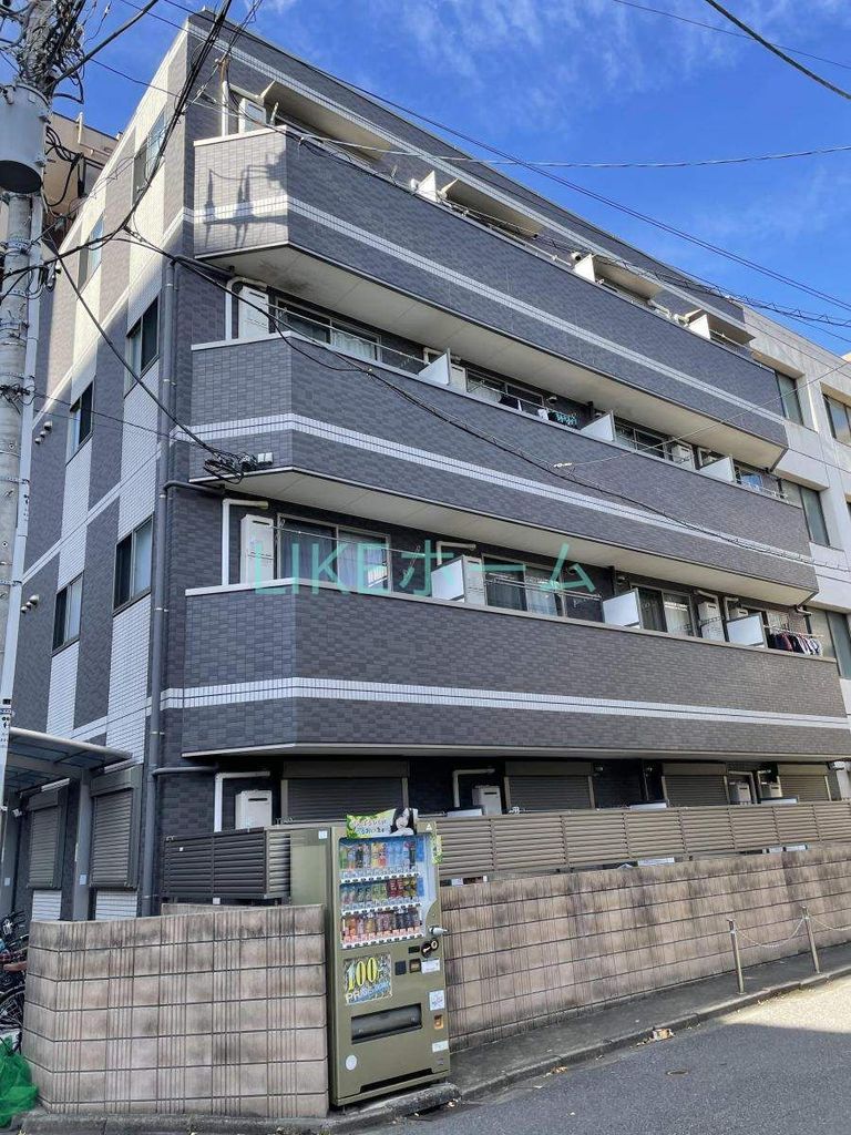 建物外観　女性やお子様にも安心のオートロック付き物件です。