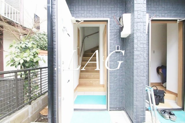 玄関　玄関です。