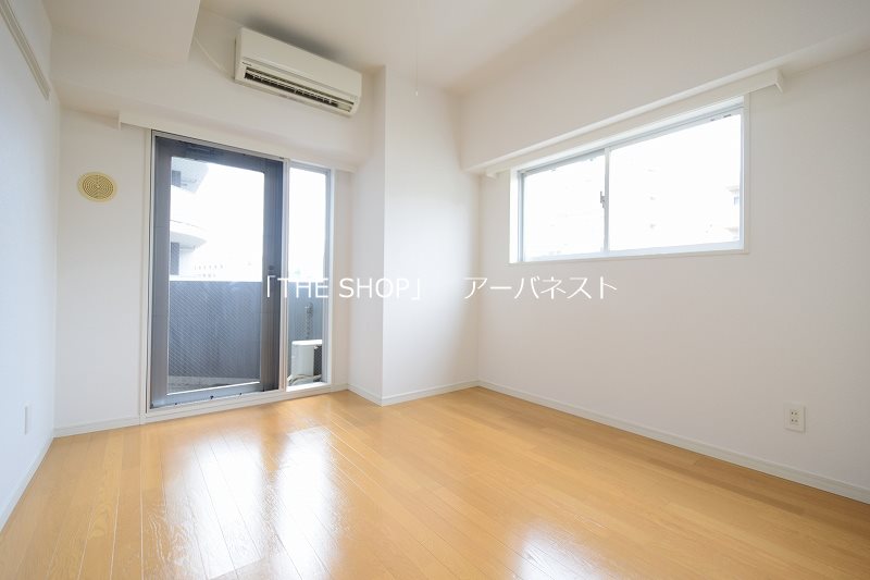 居室・リビング　角部屋・２面採光のお部屋です。