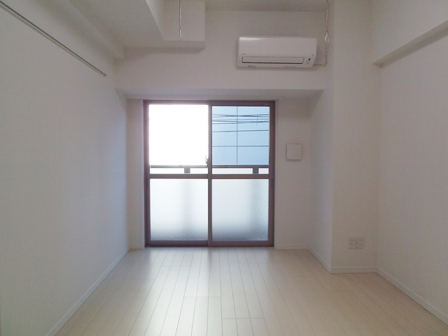 その他部屋・スペース　キレイな形の使い易い居室です♪