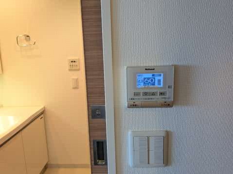 その他設備　給湯器