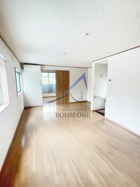 居室・リビング　洋室のお部屋です。