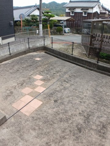 庭　お庭で自由な時間を過ごせます
