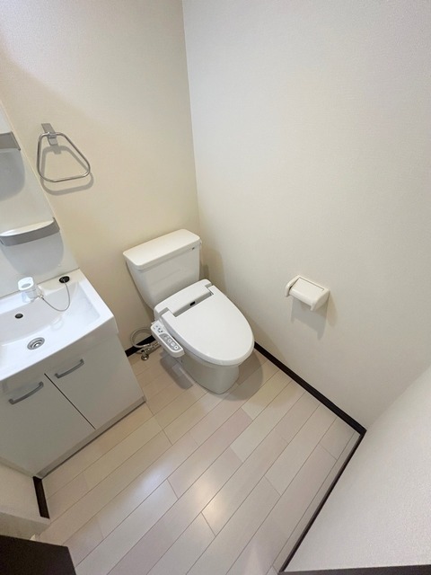 トイレ　同建物別号室参考