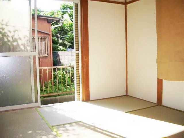 その他部屋・スペース　別号室の写真となります。