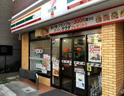 コンビニ　セブンイレブン 北区岩淵店（コンビニ）まで371m