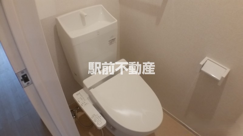 トイレ　室内イメージ