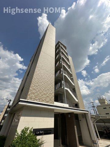 建物外観　外観は落ち着いています