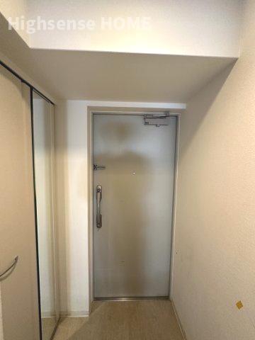 玄関　収納もある玄関です