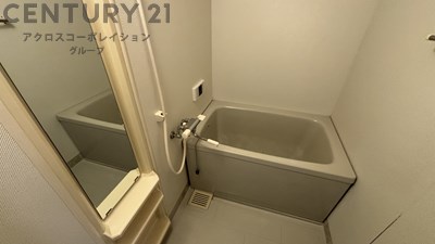 バス・シャワールーム　追い炊き機能付きのバスルーム♪