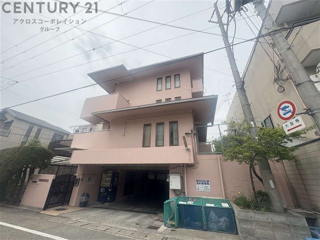 建物外観　オートロック付きで安心です♪