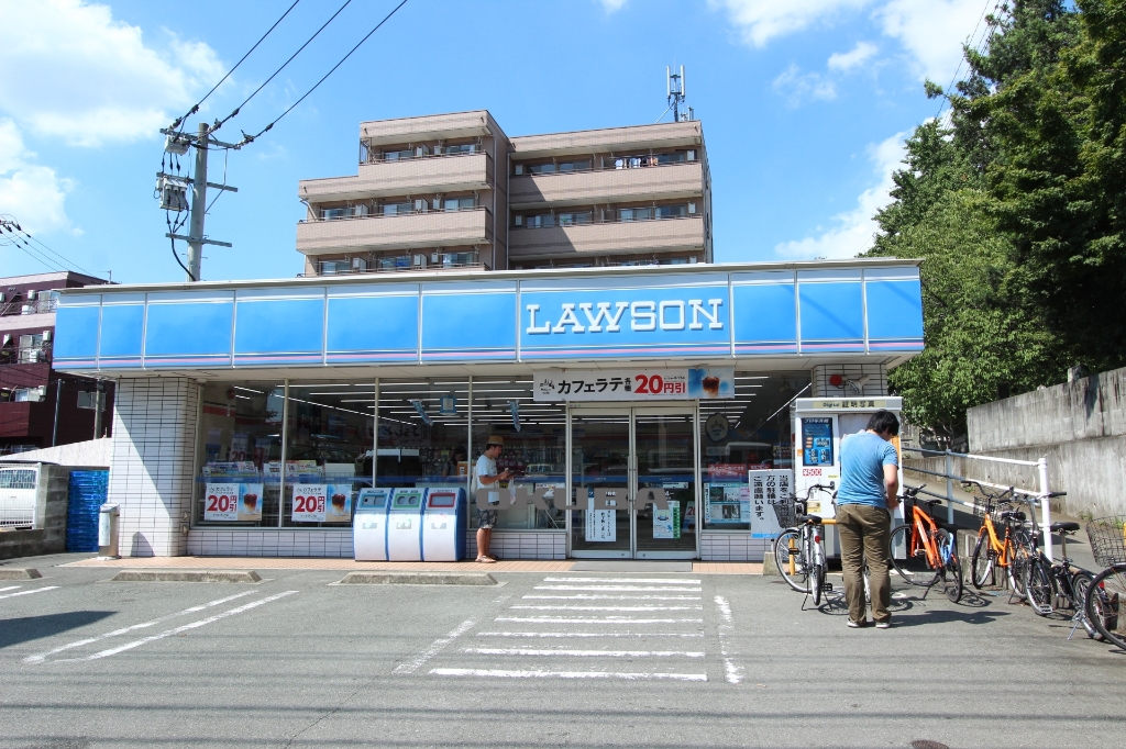 コンビニ　ローソン 熊本子飼橋店（コンビニ）まで48m