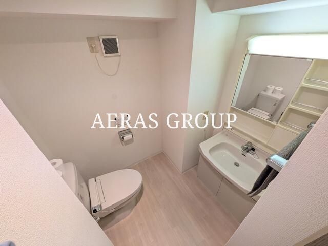 洗面設備　同仕様参考写真