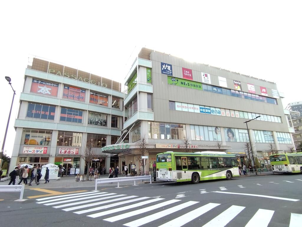 ショッピングセンター　パサージオ西新井店（ショッピングセンター）まで503m