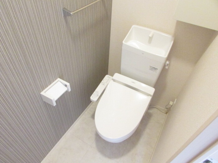 クレセール三谷のトイレ写真