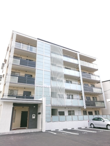 建物外観　上村建設シリーズ物件「プレア」
