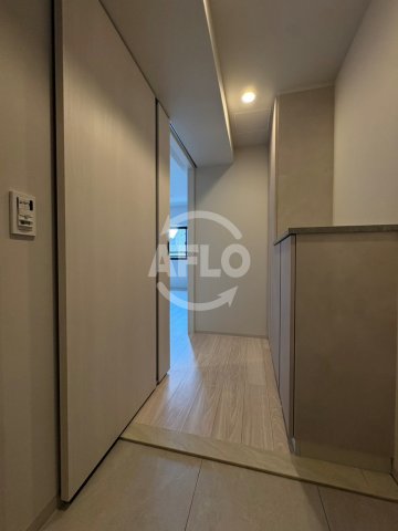 玄関　ルフォンプログレ天満橋マークス　玄関
