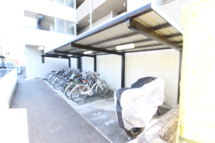 バンベールグラン豊田下市場の外観写真