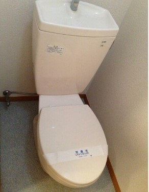 ＪＲ南武線 小田栄駅 徒歩5分 4階建 築20年のトイレ写真