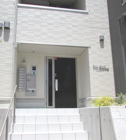 ＪＲ東海道本線 元町駅 徒歩10分 3階建 築9年の外観写真