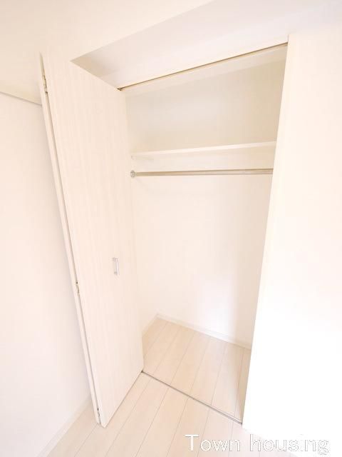 収納　同物件別部屋写真