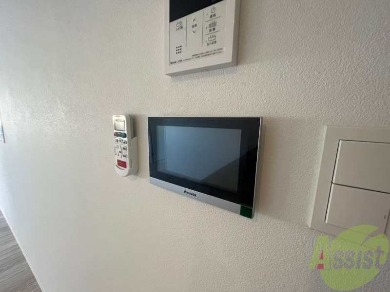 セキュリティ　ＴＶモニター付インターホンです。来客者の顔が見えるので安心！