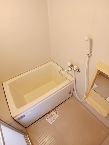 バス・シャワールーム　お風呂で日々の疲れを落としましょう