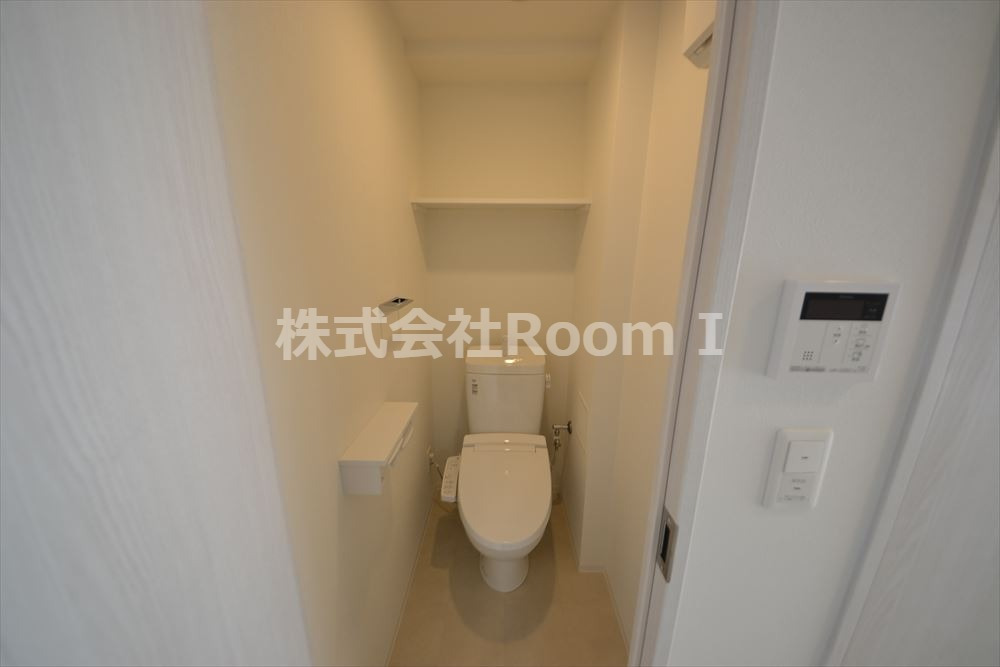 トイレ　落ち着いたトイレです