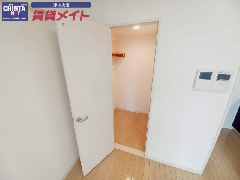 収納　同型別室のお写真です