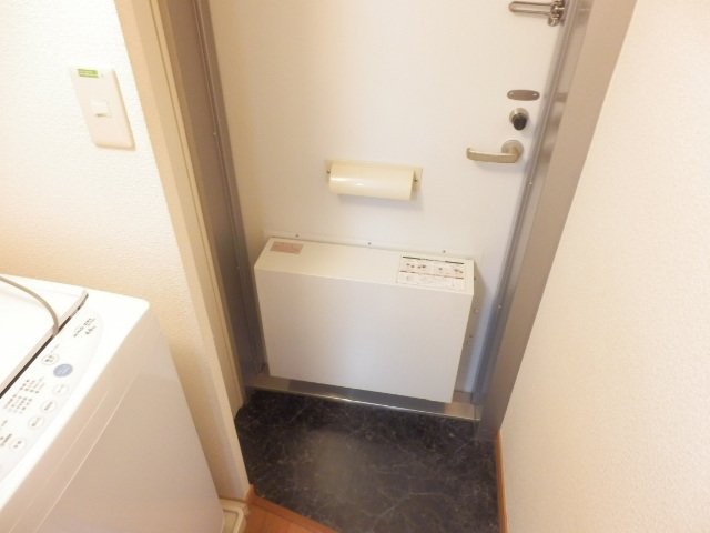 玄関　宅配ボックスで荷物の受取がスムーズに！