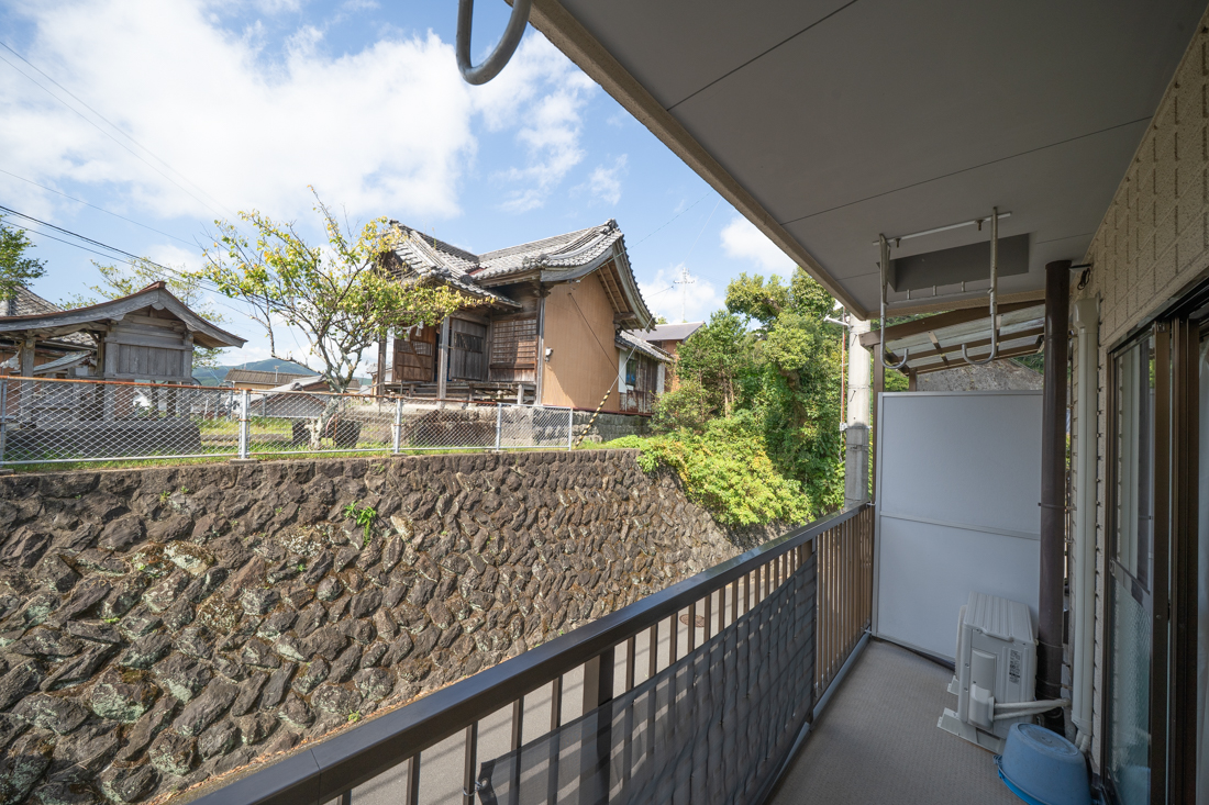 バルコニー　バルコニー