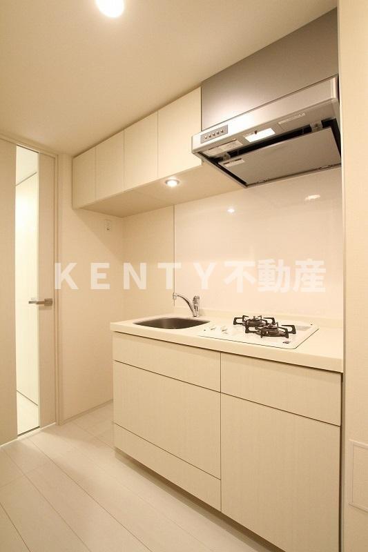 キッチン　コンパクトなキッチンで掃除もラクラク