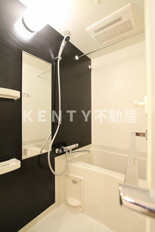 バス・シャワールーム　お風呂で日々の疲れを落としましょう