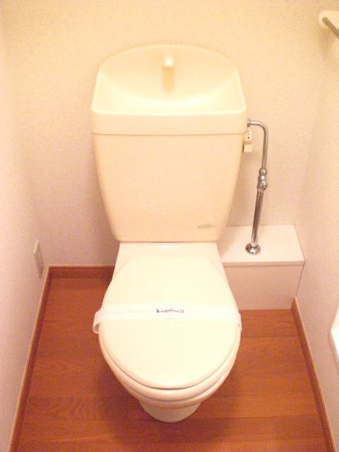 トイレ　トイレ